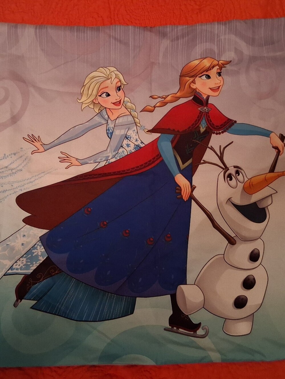 Disney Frozen Standard Size Pillowcase With Anna, Elsa And Olaf With Snowballs